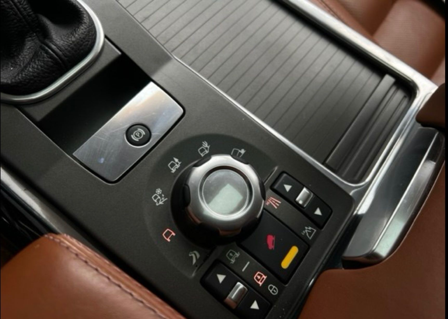 Land Rover Automobili: Range Rover Sport L320 5.0SC – Usato da Tecknau venduto da den_6fk8 5