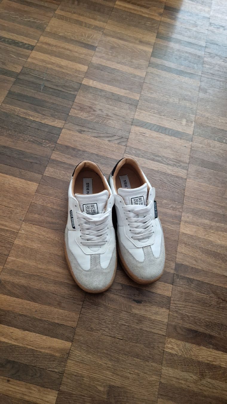 Scarpe da donna: Steve Madden Sneakers – Usato da Winterthur venduto da Zuwenigplatz 1