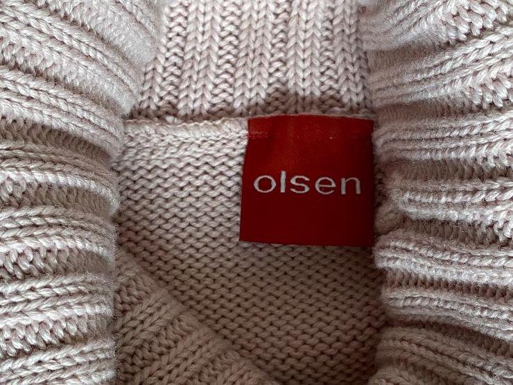 Pulls & Sweat-shirts: Olsen Rollkragenpullover rosa bestickt – D'occasion à Wallisellen par skorpion-11 1
