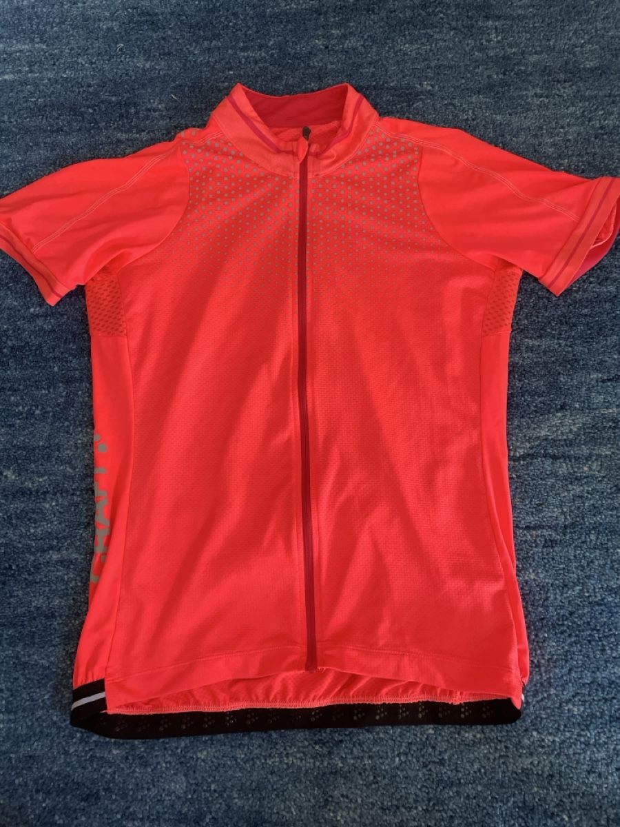 Craft Maillots de corps & Pantalons: Maillot vélo Craft – D'occasion à Montagny-la-Ville par Sissi-Sissi