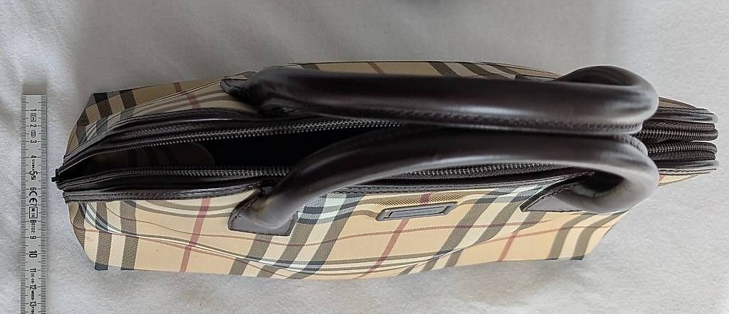 Burberry Taschen für Damen: Burberry Tote in Nova Check-Design – Gebraucht aus Zürich von wme_2brc 2