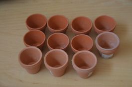 MINI VASE - 11 STUCK