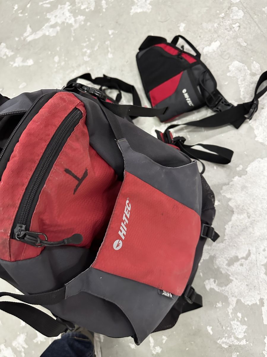 Zaini: Rucksack mit 2x Flaschenhalterung – Usato da Chur venduto da Sim7000 3