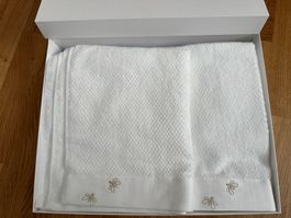 Guerlain 3-piece towel set with embroidered bees, Rare