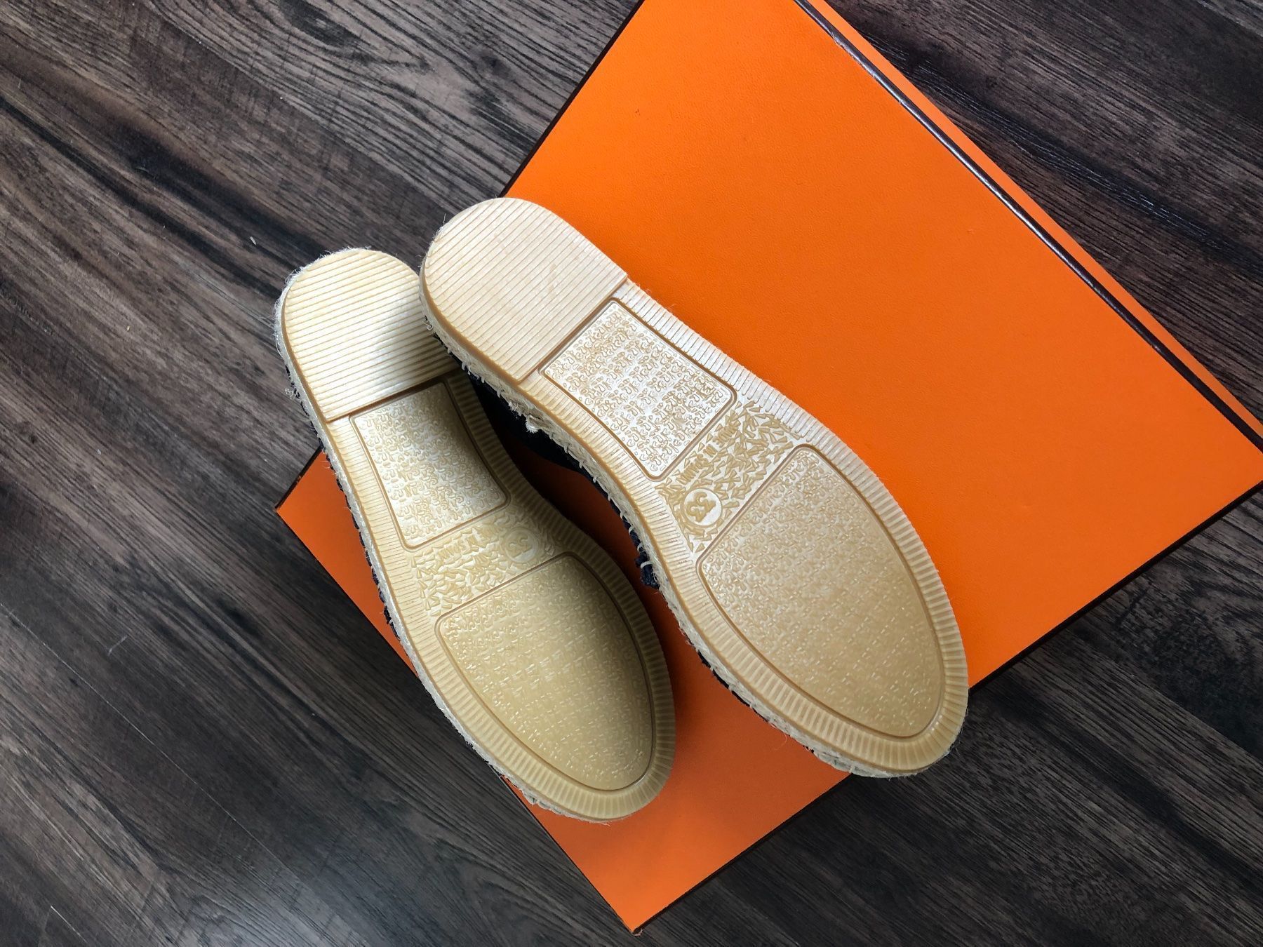 Scarpe per ragazze: Hochwertige Leder Espadrilles NEU – Usato da Buchs ZH venduto da crazyhandbaggirl123 5