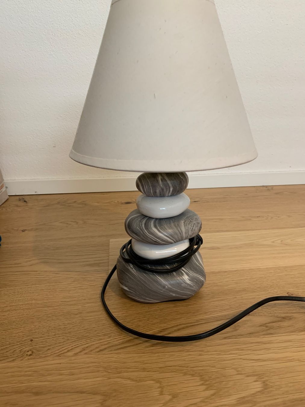 Conforama Lampade: Tischlampe mit Dekosteinen – Usato da Schliern b. Köniz venduto da Hanna.kiri5 1