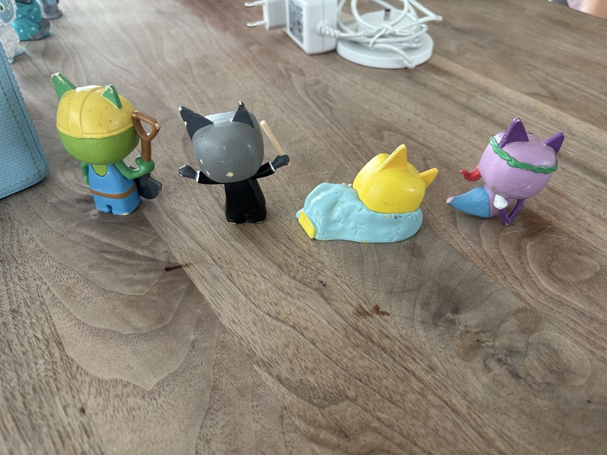 Tonies Giocattoli: Toniebox inkl. 9 Figuren – Usato da Uetendorf venduto da raybee 7