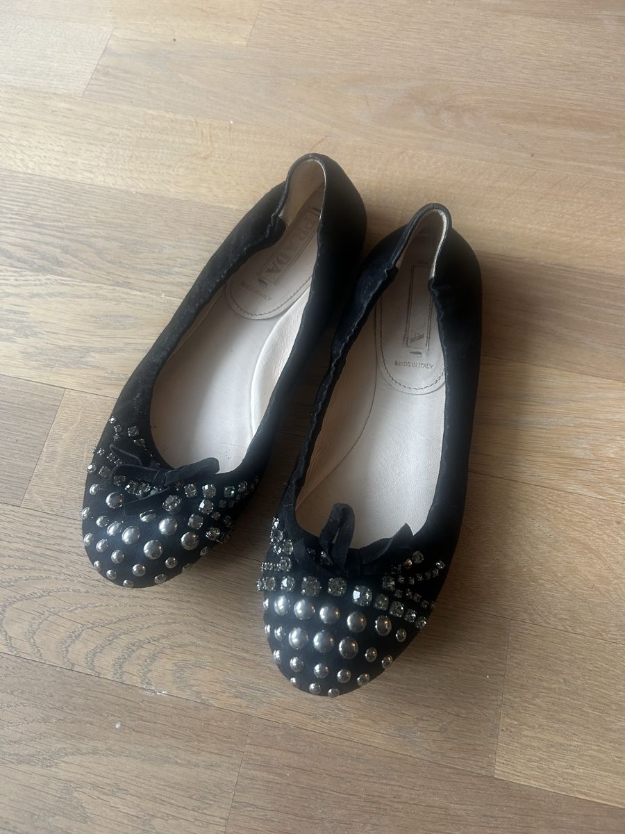 Prada Scarpe da donna: Prada Ballerinas Gr. 39.5, Schwarz, Top Zustand – Nuovo (secondo la descrizione) da Binningen venduto da Dreaming
