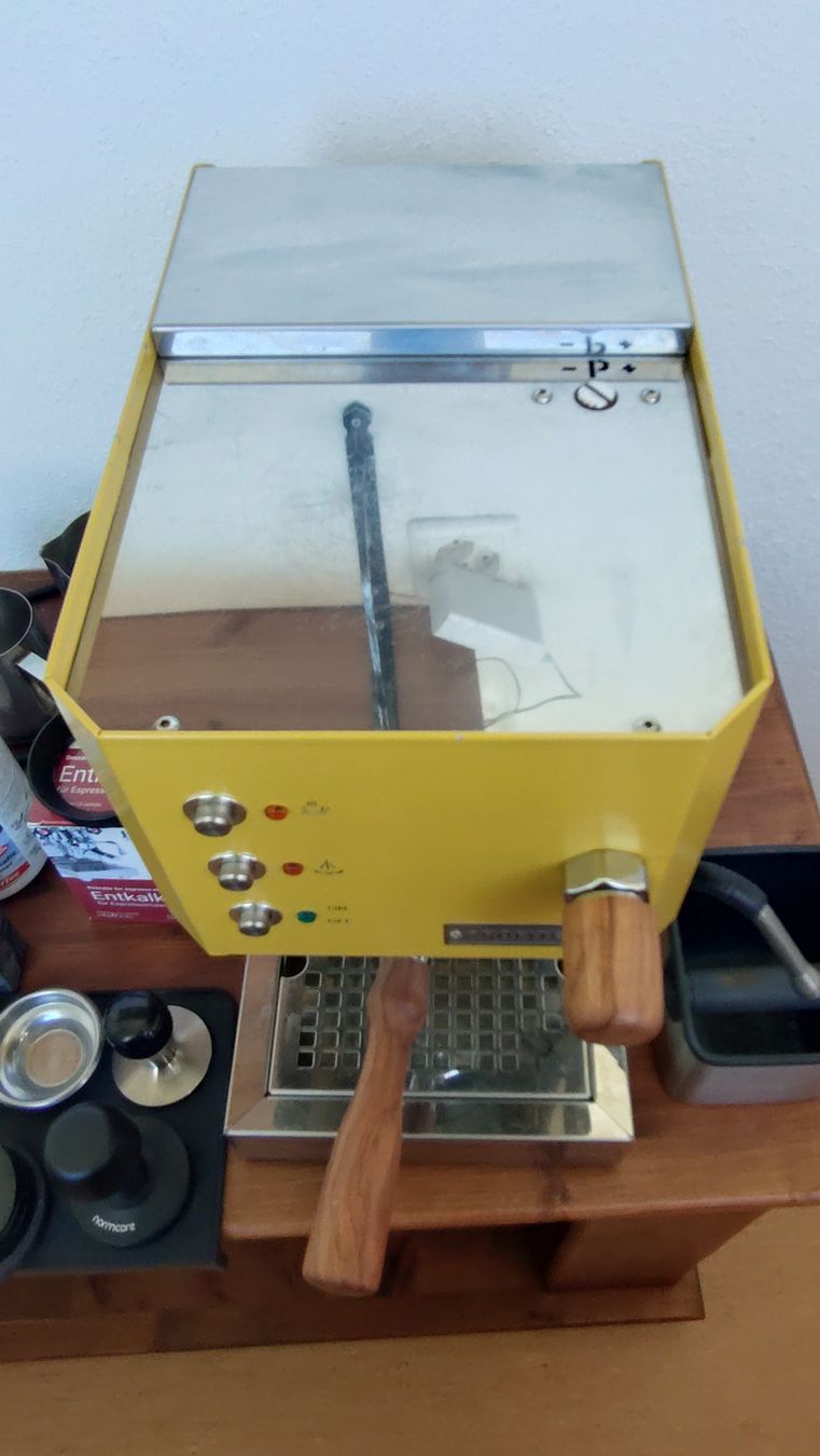 Profitec Kaffeemaschinen & Espressomaschinen: Profitec Go Pro 100 Espressomaschine, gelb, – Gebraucht aus Winterthur von Floecke 2
