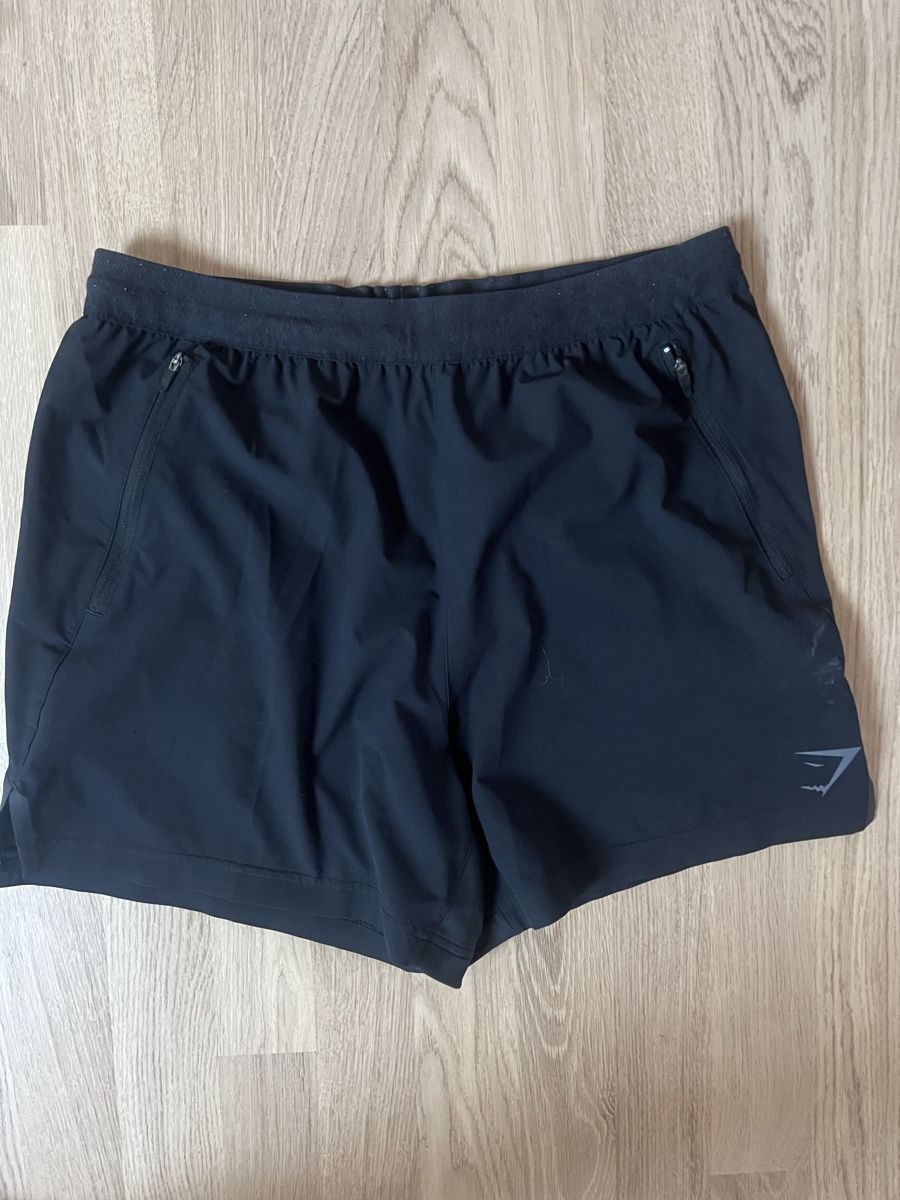 Gymshark Pantaloni: Gymshark shorts - Size M – Usato da Altstätten SG venduto da Melval22