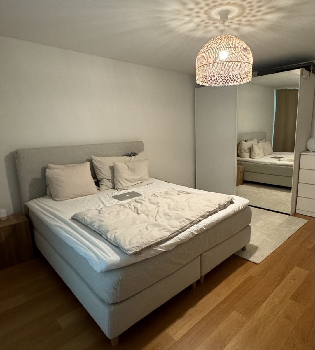 Betten: IKEA Boxspringbett | Dunvik 180x200 inkl. Matratze & Topper – Gebraucht aus Jona von siin.aa
