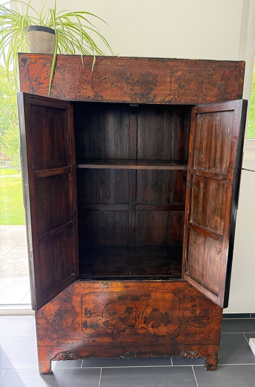 Armadi: Antikes asiatisches Weddingcabinet – Usato da Wiesendangen venduto da Fastwi 3