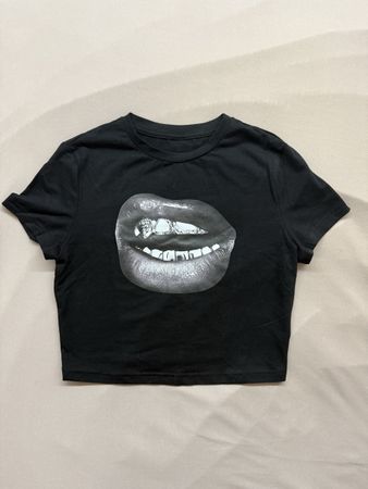 Crop top noir imprimé femme taille M jamais porté