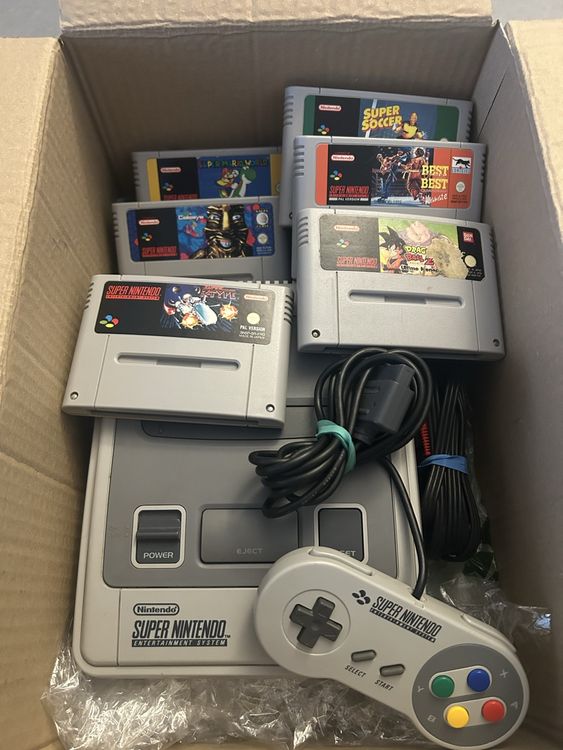 Nintendo Console: Nintendo Snes Konsole mit 6 Top spiele – Usato da Oftringen venduto da Breza22 6