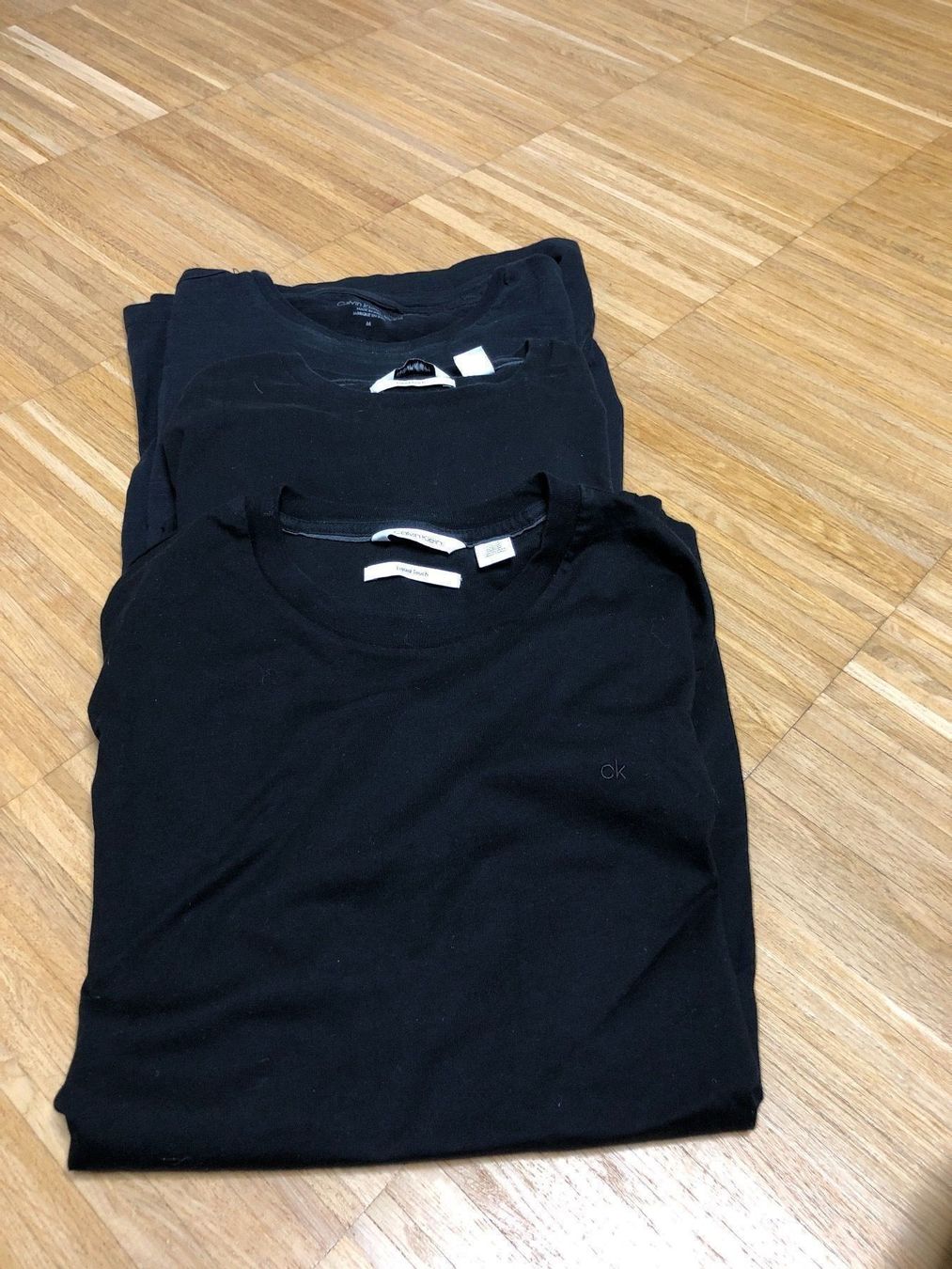 Calvin Klein T-shirt: Calvin Klein Herren – Usato da Menzingen venduto da Dali2504