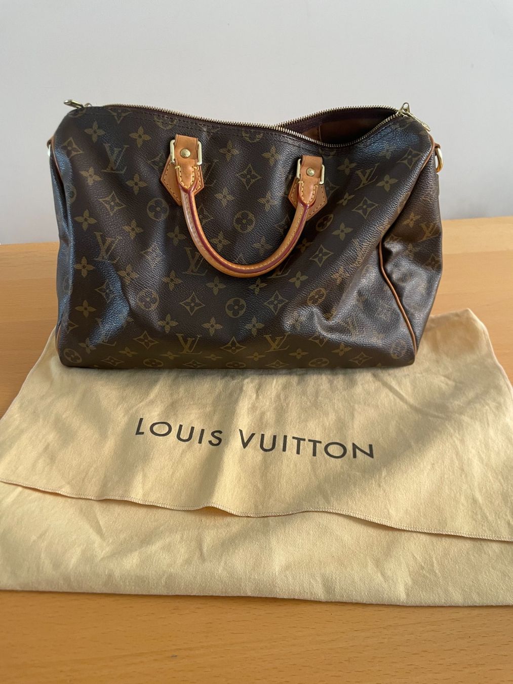 Louis Vuitton Taschen für Damen: Louis Vuitton Speedy Bandoulière 35 – Neu (gemäss Beschreibung) aus Münchenstein von Calimeroaim