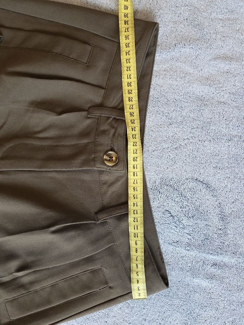 Pantaloni: Khaki Cargohose Gr. 36 von Page One – Nuovo (secondo la descrizione) da St Gallen venduto da vir_5kgt 3