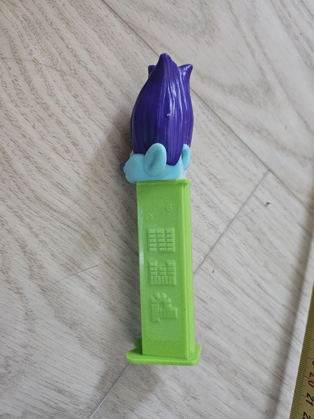 Pez Sonstiges für die Gastronomie & Hotel: Distributeur PEZ Trolls Fleur Violette Rare! Collection – Gebraucht aus La Joux FR von car_ck96 3