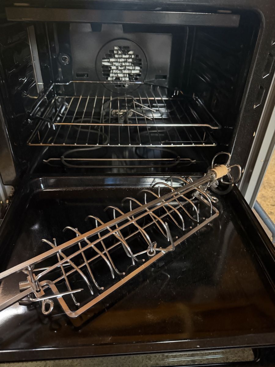 V-Zug Elettrodomestici da cucina: V-Zug Combair SLP Backofen – Usato da Rüdlingen venduto da Lichee 2