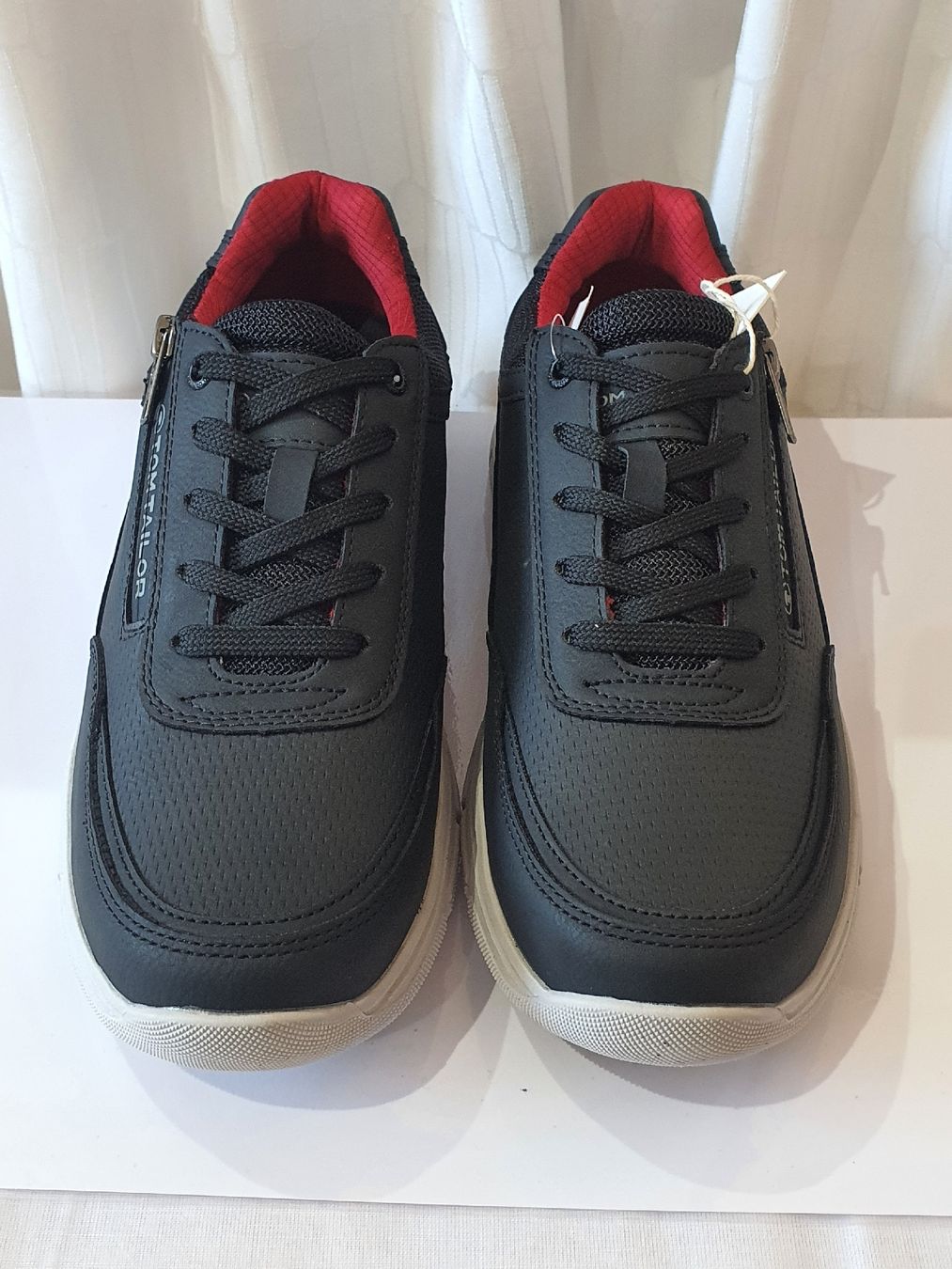 Tom Tailor Scarpe da uomo: Gr. 40 - Tom Tailor Sneaker, Neu – Nuovo e nell'imballaggio originale da Nürensdorf venduto da sal_g2bz 2
