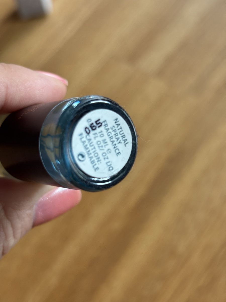 Parfum & Eau de Toilette: Shay & Blue Oud Alif EdP 10 ml  – Gebraucht aus Zürich von Thetimtam 1