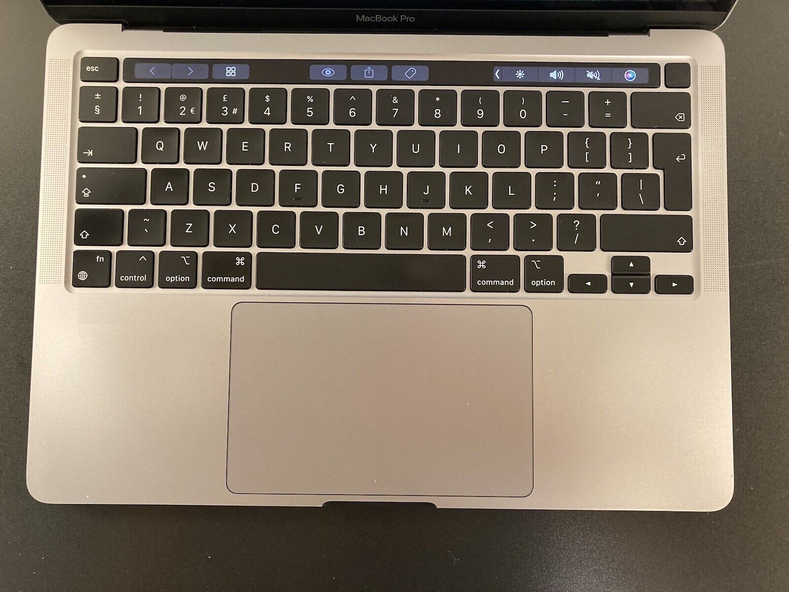 Apple Notebooks: MacBook Pro M1 2020 – Gebraucht aus Lausanne von  3