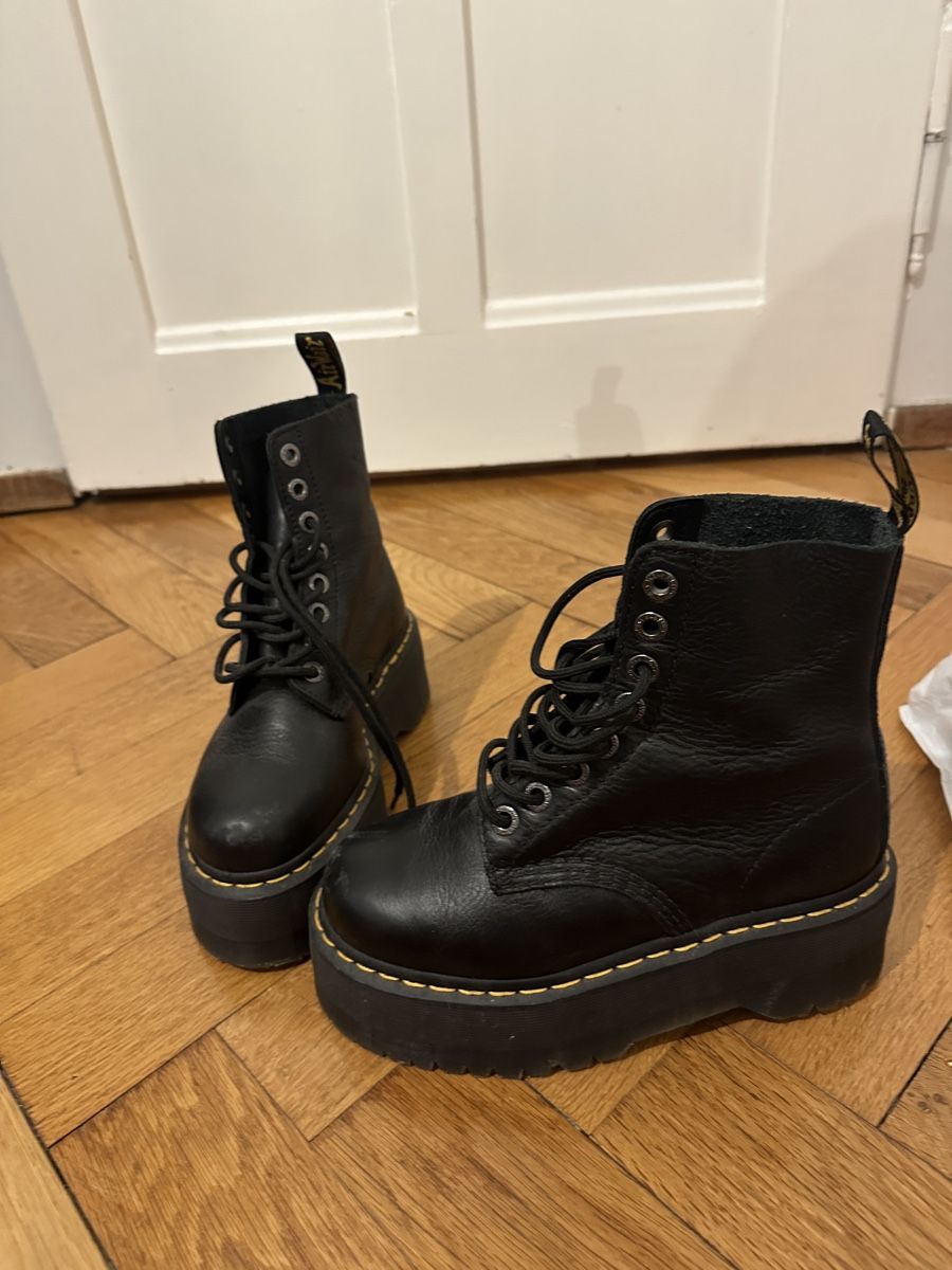 Dr. Martens Scarpe da donna: Dr. Martens  – Usato da Basel venduto da lar_vkr5