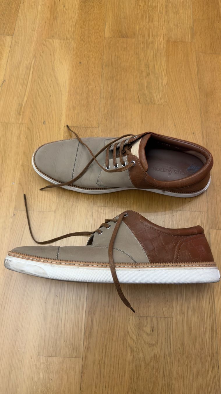 Louis Vuitton Chaussures hommes: Louis Vuitton Anzugsschuhe – D'occasion à Basel par nic_b7zc 1