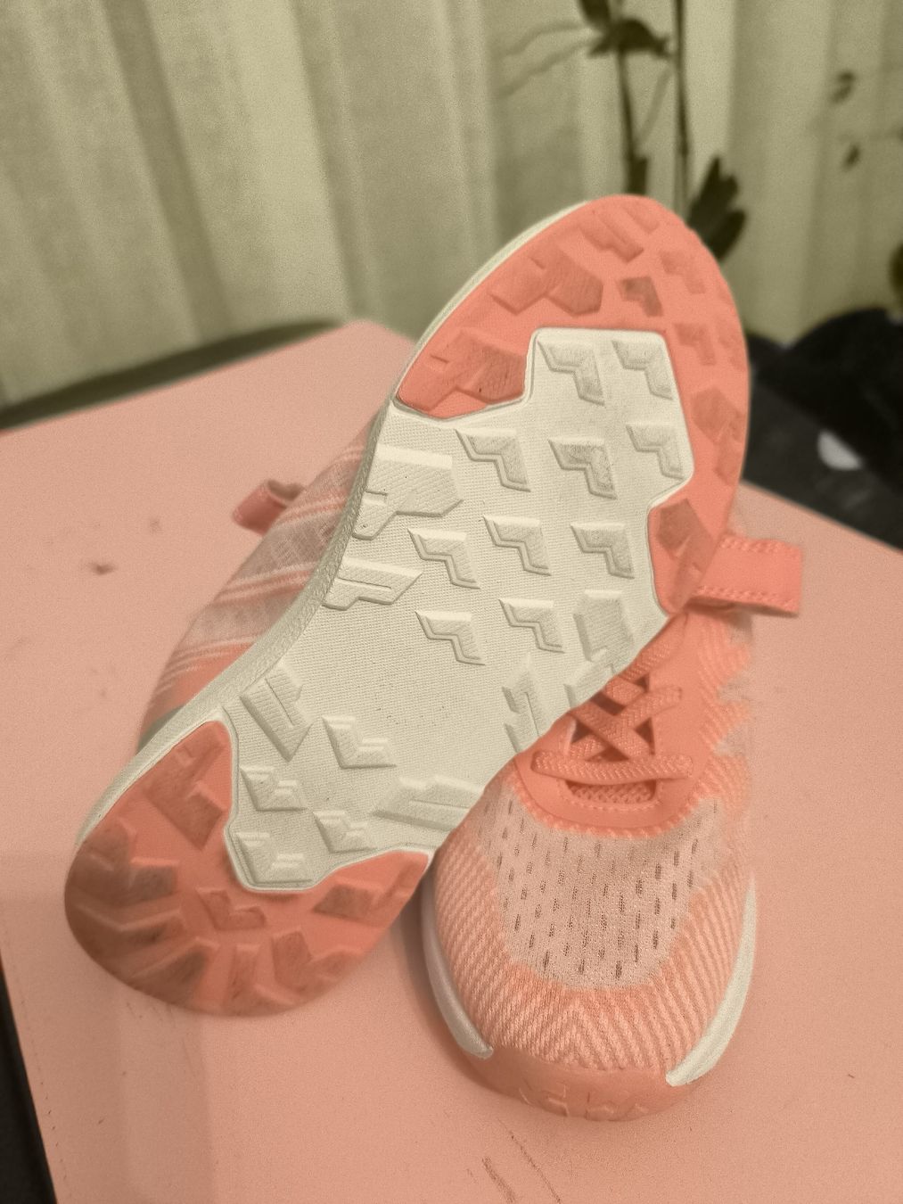 Primark Scarpe per ragazze: Turn Schuhe nr35 – Usato da Buchs SG venduto da Cor-Pie 3