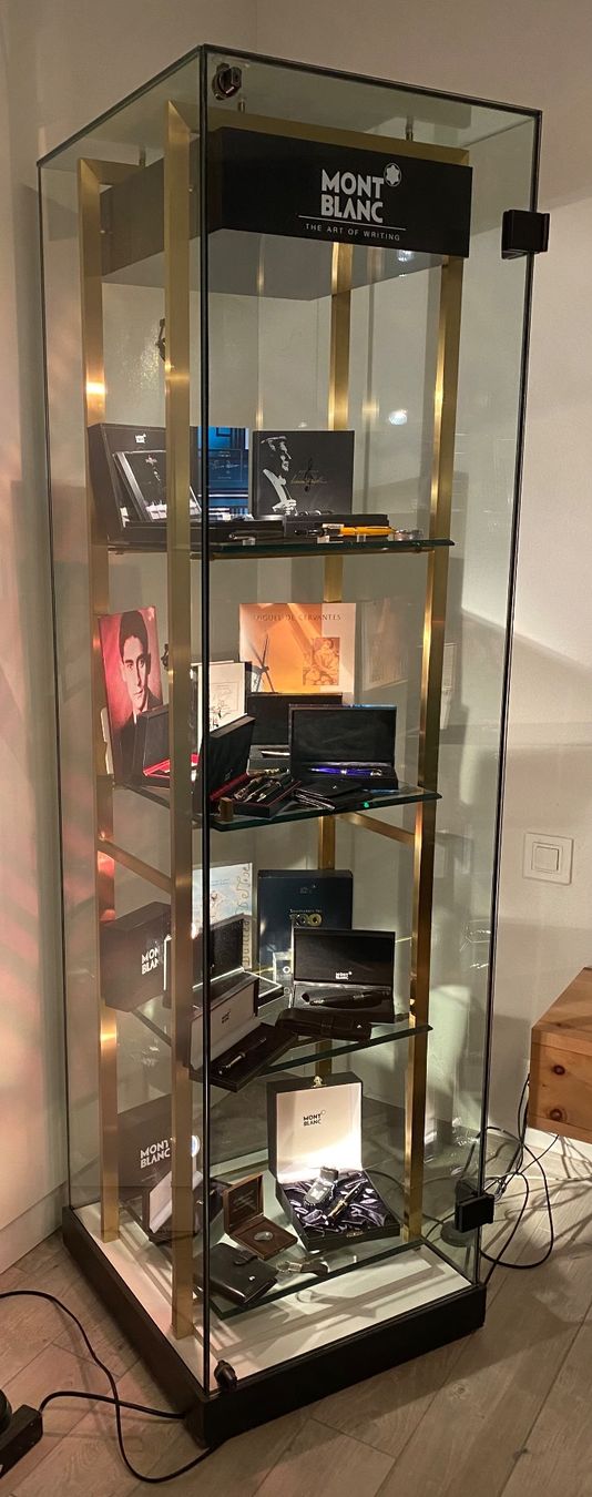 Vetrine: Montblanc Vitrine – Usato da Goldach venduto da benzi71