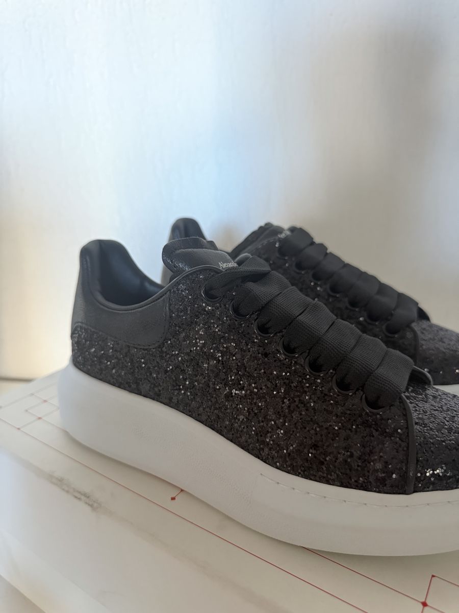 Alexander Mcqueen Scarpe da donna: Alexander Mcqueen Sneaker Black Glitter – Nuovo e nell'imballaggio originale da Dübendorf venduto da Sneaker_Seller 4
