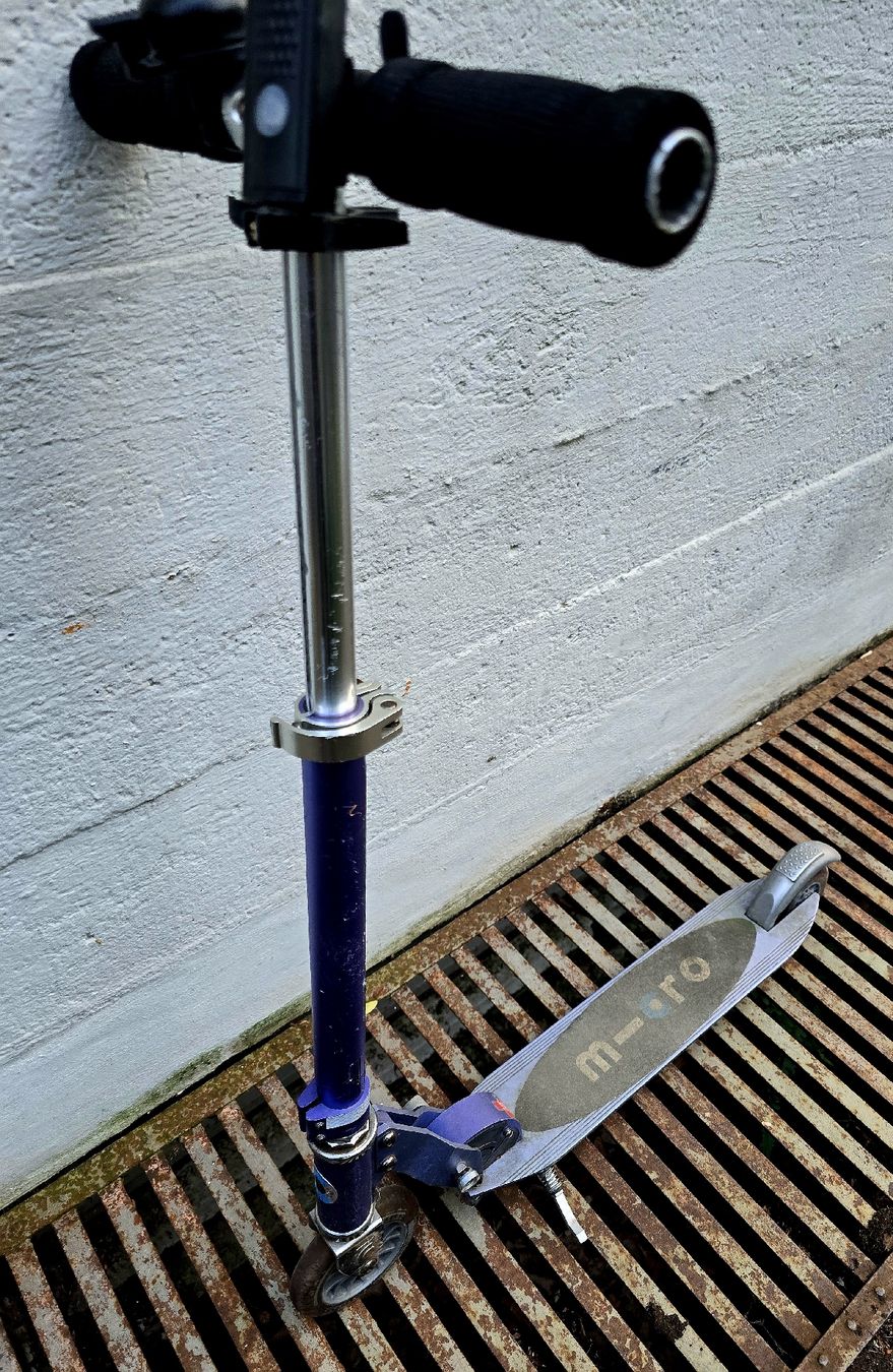 Micro Kickboard: Micro Scooter – D'occasion à Winterthur par Bluedrummer52