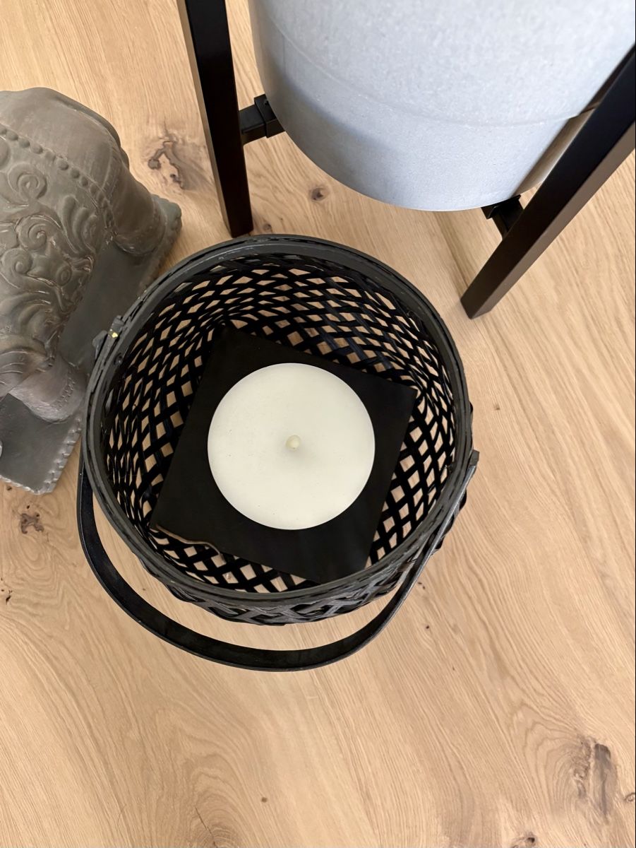 Lanterne: Holzlaterne schwarz / neuwertig – Nuovo (secondo la descrizione) da Rothenburg venduto da QueenofShopping1 1