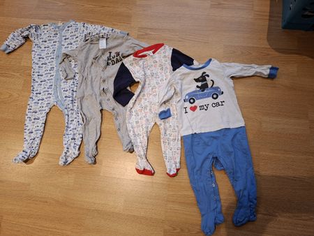 Kinder Pyjama (80)