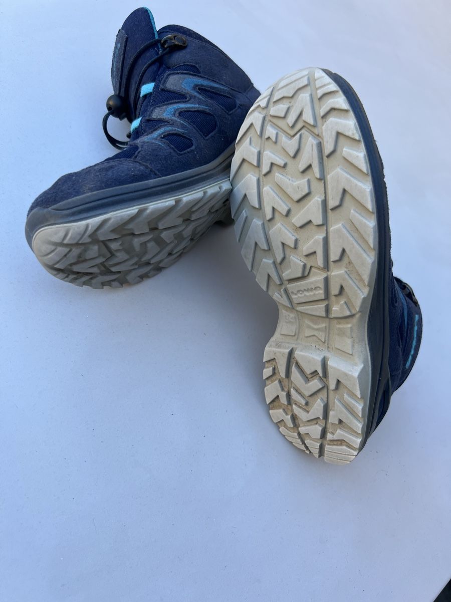 Lowa Scarpe per ragazzi: Lowa Wanderschuhe Gr. 34 – Usato da Heiligkreuz (Mels) venduto da fodo 3