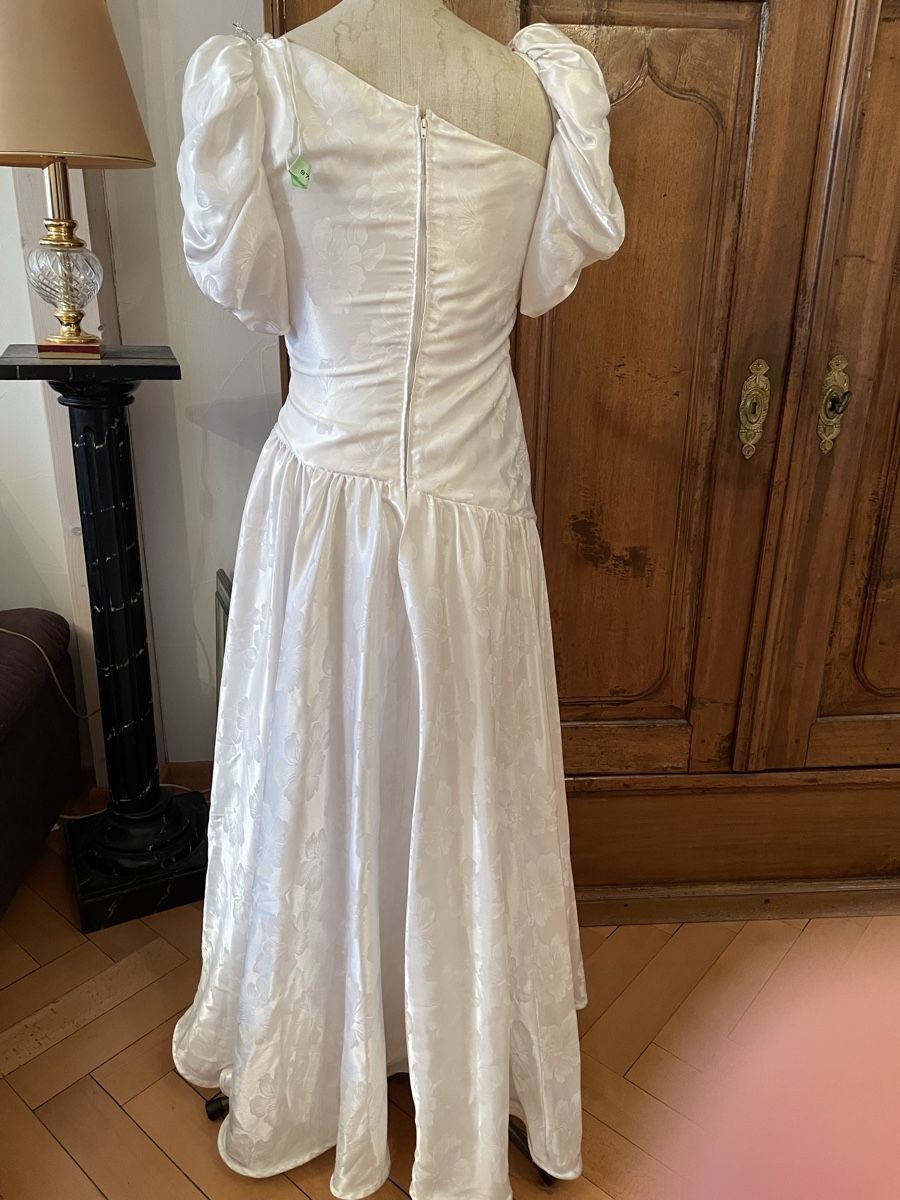 Costumi: Brautkleid Gr. 36- 38 – Usato da Wettingen venduto da PriskaZ05 2