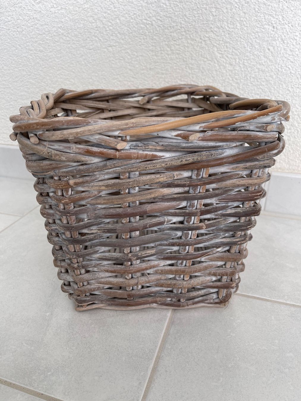 Altro per la casa: Schöner, quadratischer Korb, Shabby Chic – Usato da Spreitenbach venduto da R_1691 1