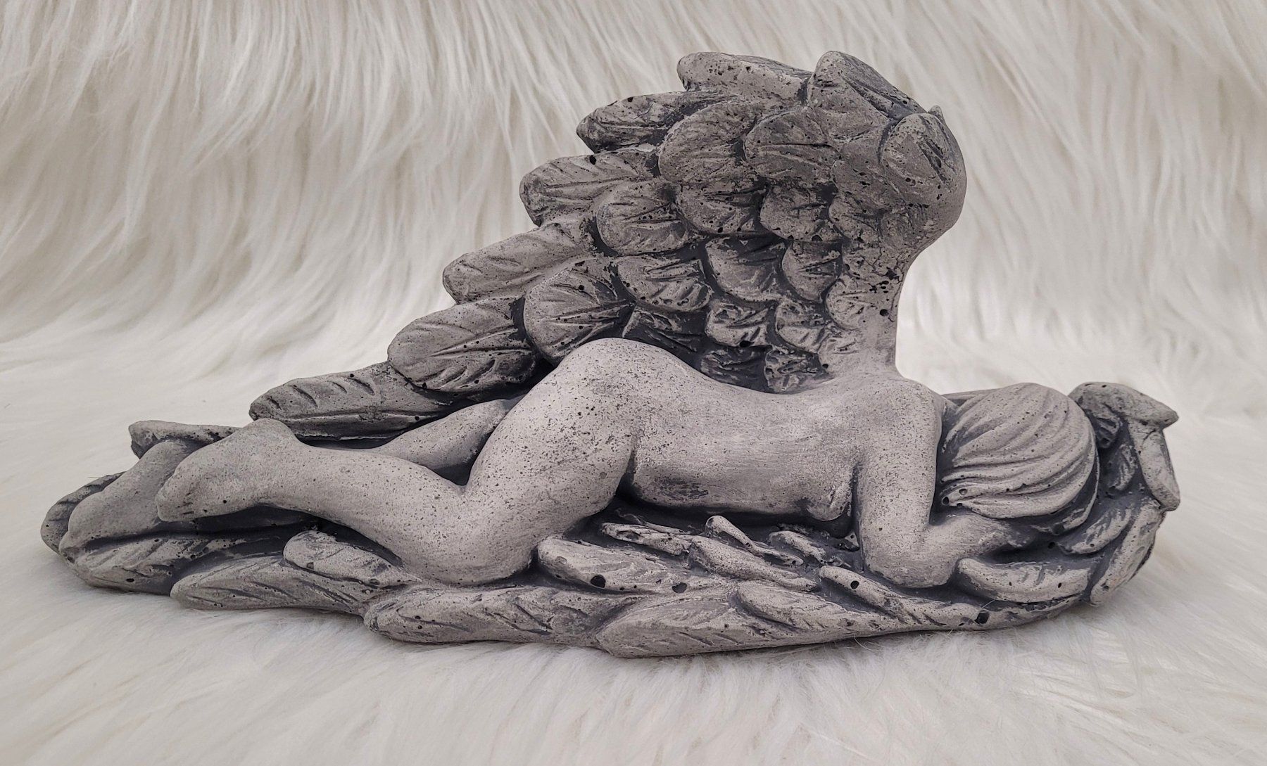 Statuette: Beton Engel  (handgemacht) – Nuovo e nell'imballaggio originale da Wohlen AG venduto da BetonPapierUpcycling