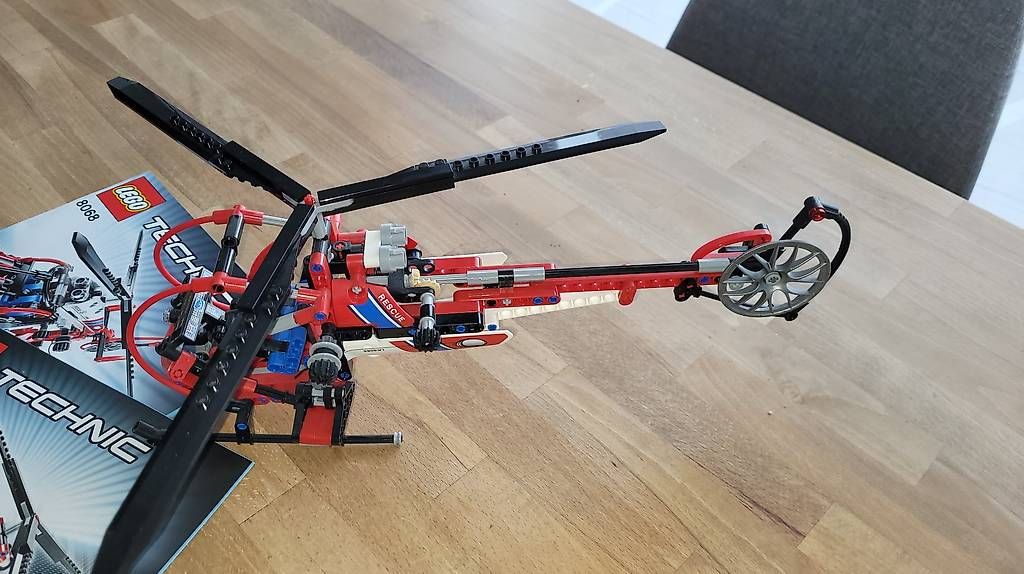 Lego Jeux de construction: Rettungshubschrauber 8068 – D'occasion à Olten par Einwegparadies 2