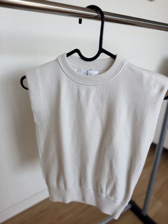 T-shirt Zara fille taille 116