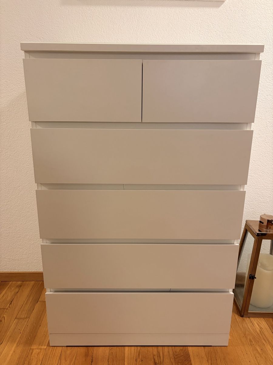 Ikea Commodes: IKEA MALM Kommode weiss mit Glasplatte  6 Schubladen – D'occasion à Uttwil par TFuchs