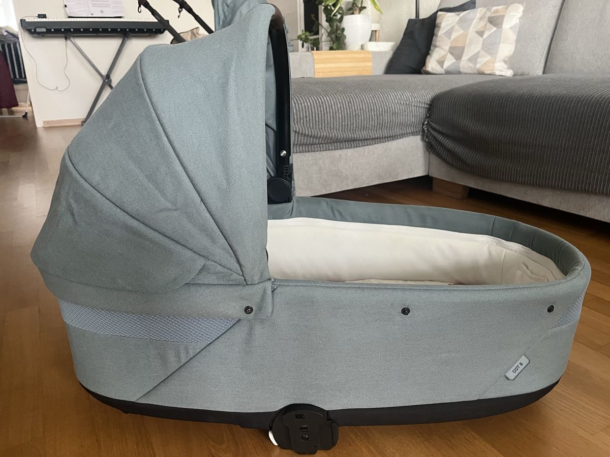 Cybex Carrozzine: Babyschale Cybex Cot S – Usato da Zug venduto da kar_p9rf