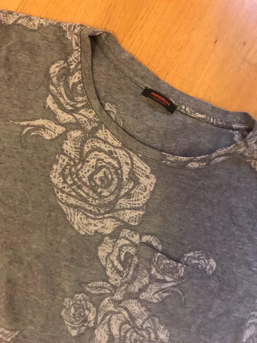 T-shirt: T`Shirt – Usato da Spiez venduto da HomeShoppingSpiez 1