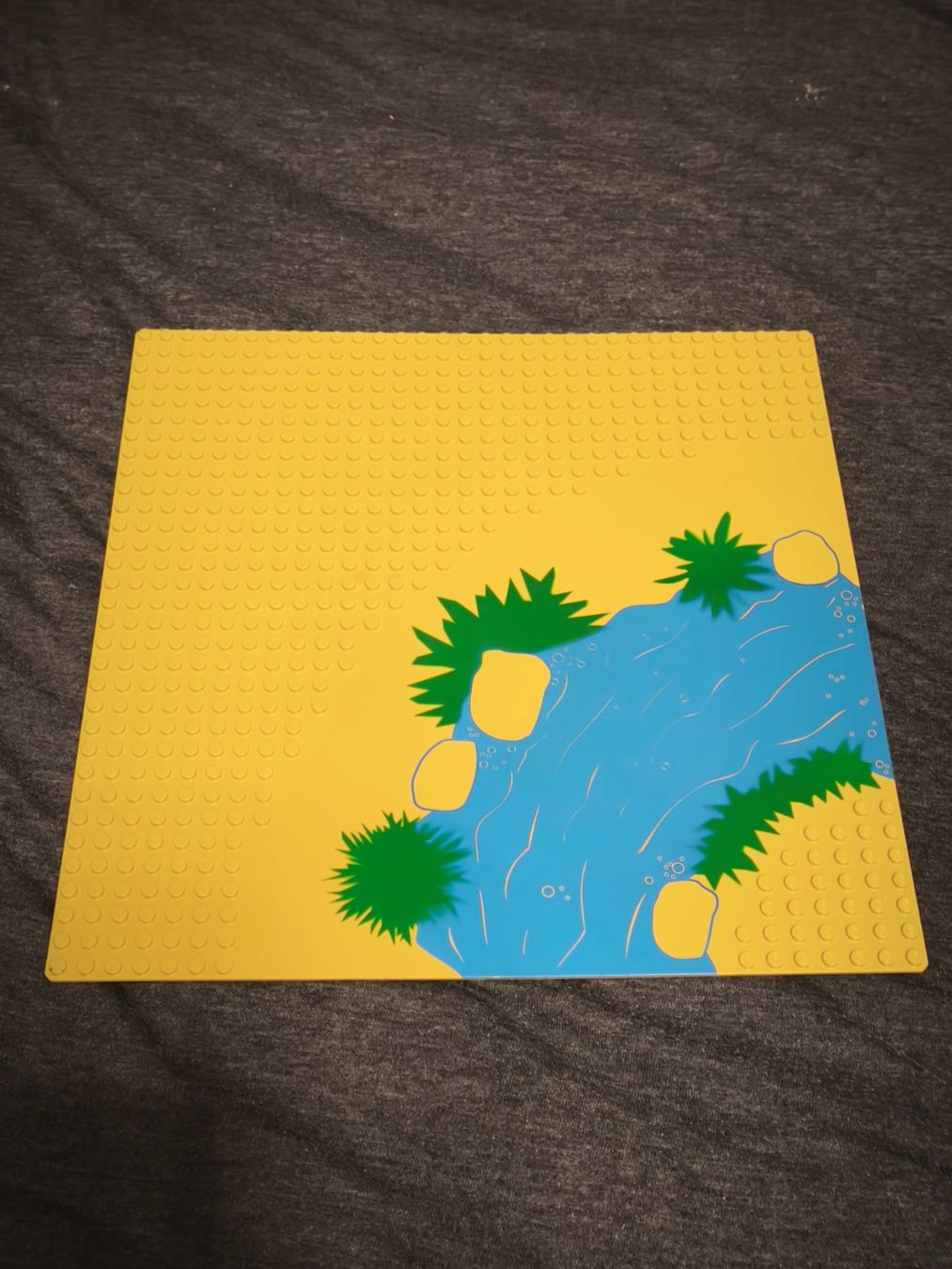 Lego Giocattoli: Lego, Baseplate 32x32 Tan mit Fluss – Usato da Emmenbrücke venduto da Seppali