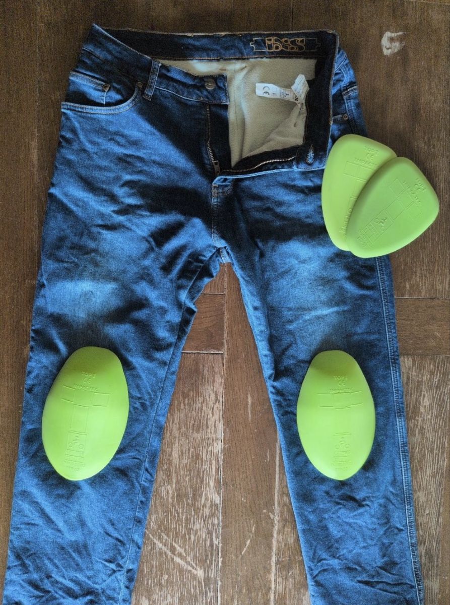 IXS Jeans: Motorradjeans IXS mit Protektoren  – Usato da Fehraltorf venduto da Machado.01