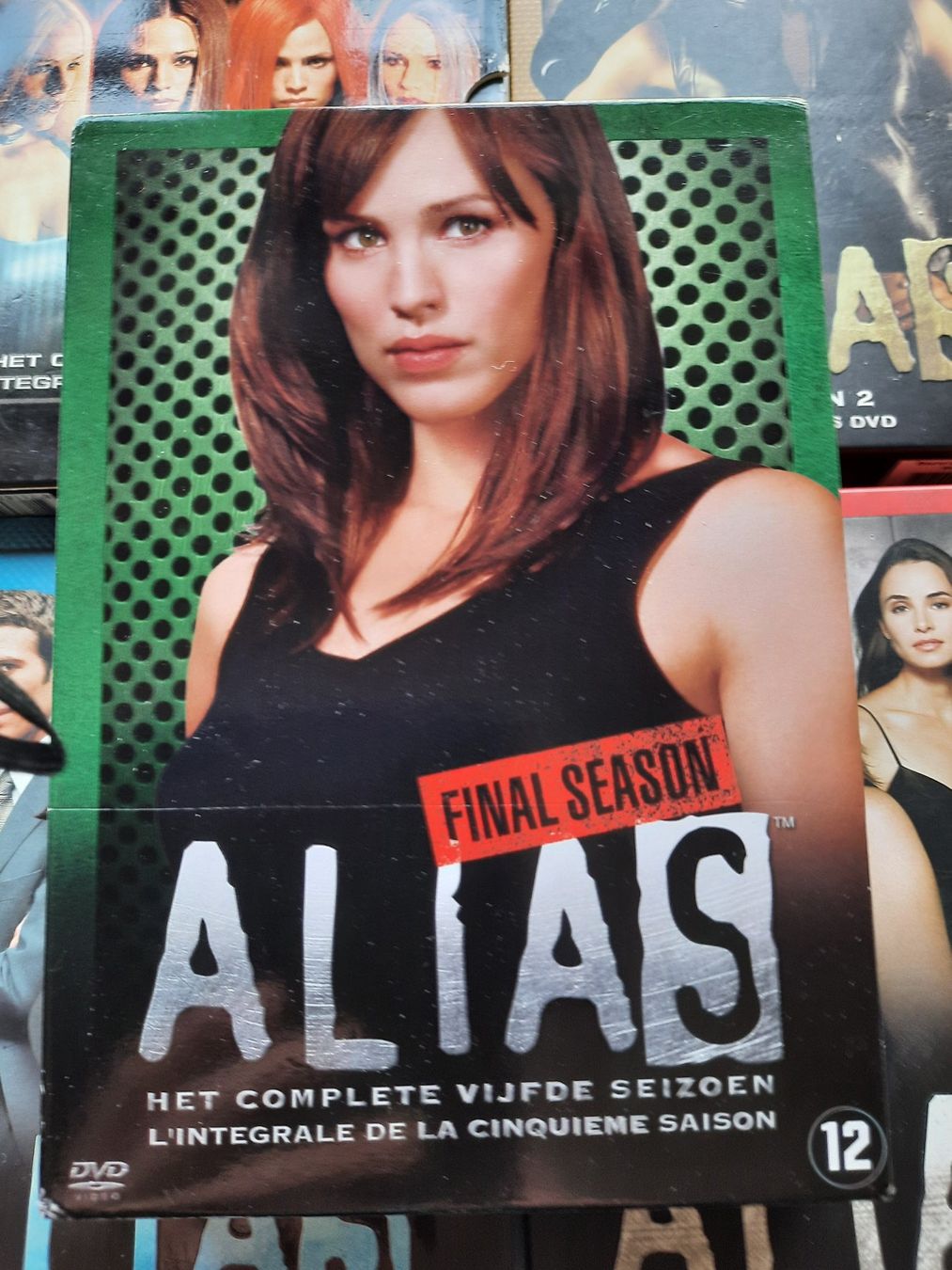 Tutti i DVDs: Alias intégrale saisons 1 à 5 – Difettoso da Montreux venduto da princessemalabar 1