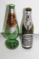 2 kleine Bierflaschen
