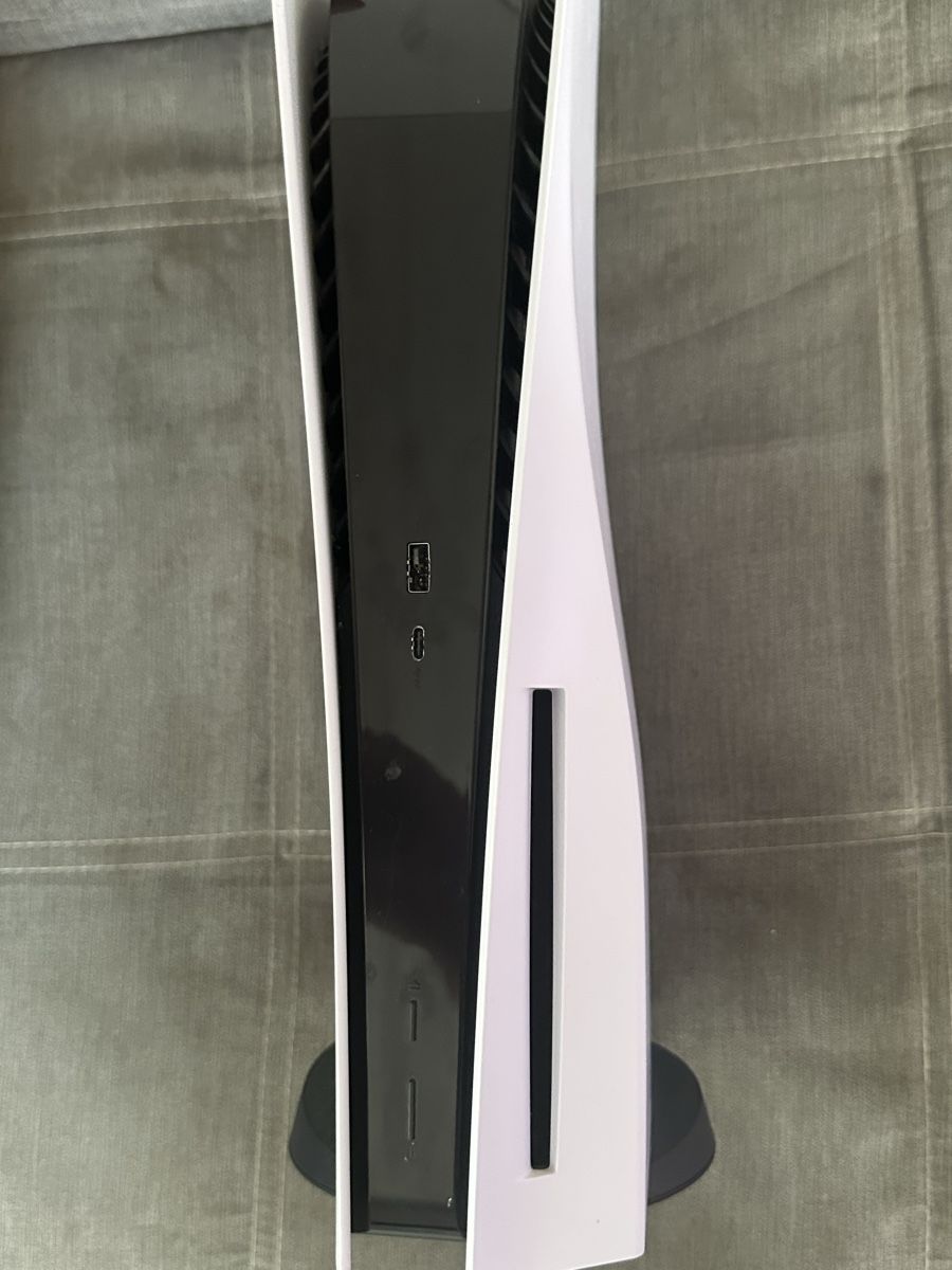 Sony Consoles: PlayStation 5 mit Laufwerk – D'occasion à Derendingen par pra_p5d2 5