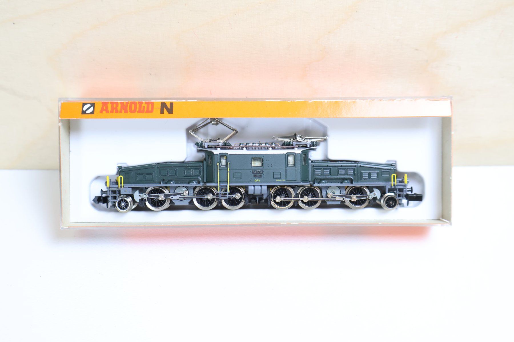 Arnold Modellini di ferrovie: ARNOLD SBB Krokodil E-Lok Ce 6/8 - 2465 - NP: 255.- – Usato da Winterthur venduto da Monstera 1