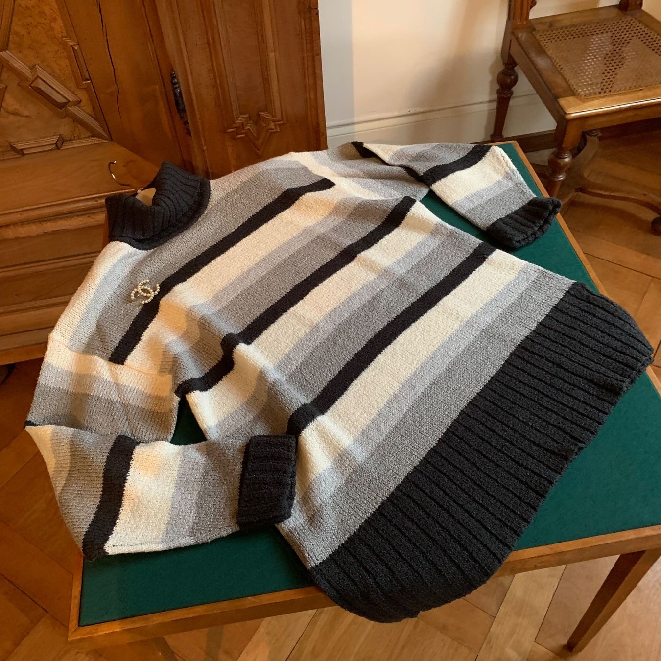 Maglioni & Felpe: VINTAGE COSMOS Pullover  Zustand: Perfekt wie NEU – Usato da Interlaken venduto da Bona55 4